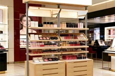 استند آرایشی از چه موادی ساخته میشود؟